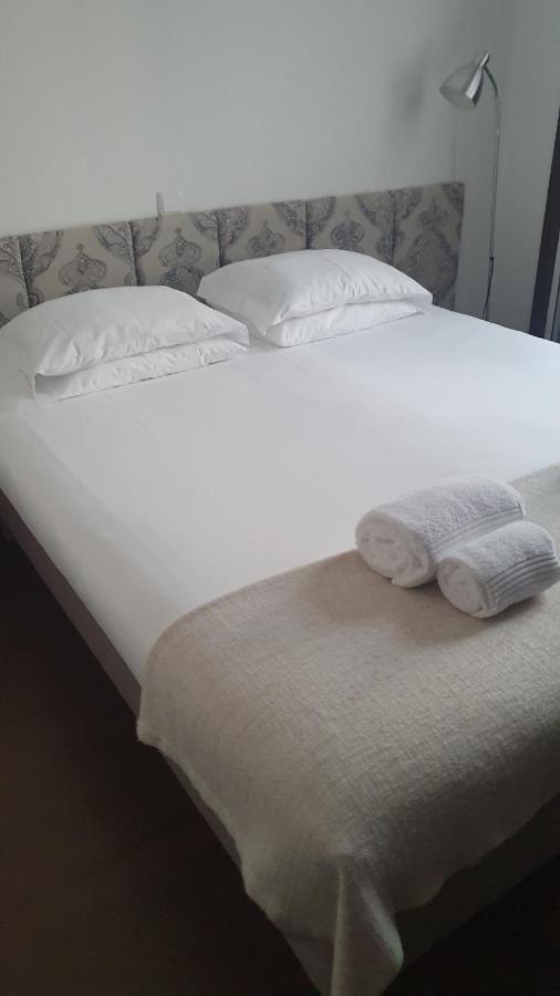 Rosa Biscoito Suites Лузу Екстер'єр фото